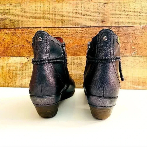 Pikolinos Rotterdam Ankle Boots - Picture 5 of 9